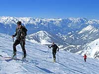 Angerkar-Almhütte im Winter